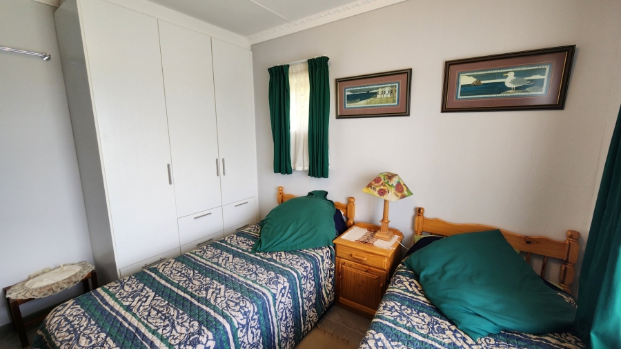 3 Bedroom Property for Sale in Fraaiuitsig Western Cape